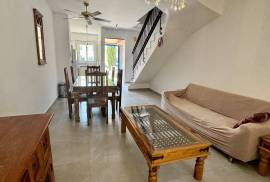 Charming 2 Bedroom Townhouse - Universal Area, Paphos