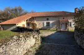 €96700 - Beautiful Stone House In Charente For Sale. Not Overlooked