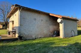 €96700 - Beautiful Stone House In Charente For Sale. Not Overlooked