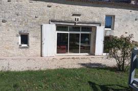 €336800 - Beautiful Stone House with 5 Bedrooms and Swimming Pool. Gite Possibility