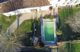 €336800 - Beautiful Stone House with 5 Bedrooms and Swimming Pool. Gite Possibility