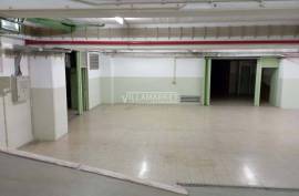 Banking warehouse with 1230 m2 located in the basement of a building located in Lumiar