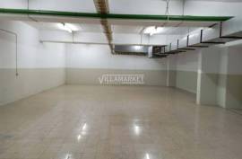 Banking warehouse with 1230 m2 located in the basement of a building located in Lumiar