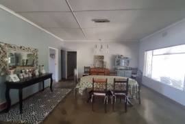 Stunning House plus 2 Guest units For Sale In Calitzdorp Western Cape South