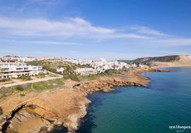 Exclusive Ocean Front Villa in Praia da Luz