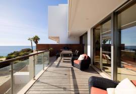 Exclusive Ocean Front Villa in Praia da Luz