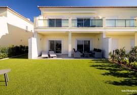 Modern Luxury Villa with Panoramic Golf Course Views at Boavista