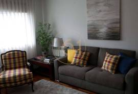 1 bedroom apartment, in Matosinhos, in front of Norte Shopping.