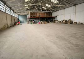 Industrial warehouse for sale in Betoño