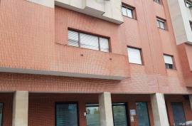 Commercial premises for sale in Portugalete – Versatile and well located