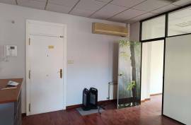 Office for sale in calle Las Mercedes, Getxo – Strategic location in the centre of Las Arenas