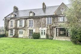 Huge Country House to Renovate