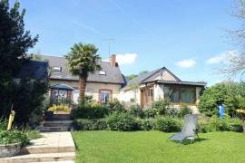 Detached Country House with Guest Gite Cottage