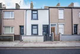 2 bedroom, Terraced House for sale