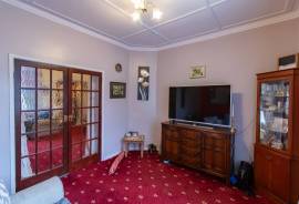 2 bedroom, Terraced House for sale