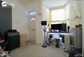 4 bedroom, Terraced House for sale