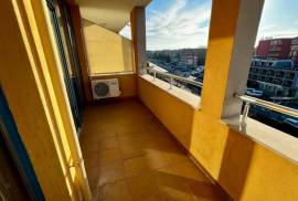 2 BED apartment, 80 sq.m. in Trakia Plaz...