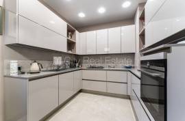 Apartment for sale in Riga, 135.90m2