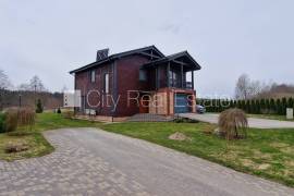 Detached house for sale in Jurmala, 230.00m2