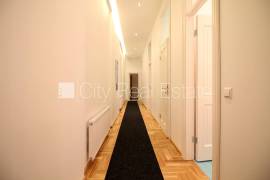 Apartment for rent in Riga, 99.00m2