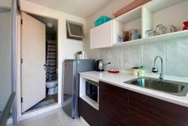 Baan Koo Kiang : 1 Bed Studio Condo