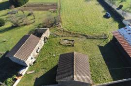 €41000 - Two Old Stone Houses to Renovate on a Plot of 1859m2