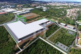 Terreno Industrial com 85920 m2 em Linhó, Sintra