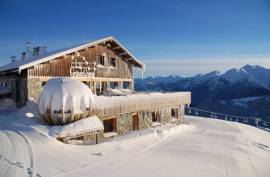 La Grande Ourse Altitude Chalet & Restaurant For Sale In Les Gets