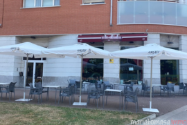 Bar for rent in Basauri with terrace and smoke outlet