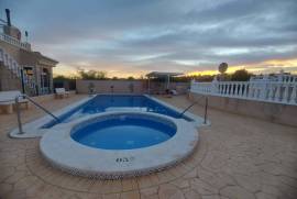 Villa for sale in calle Manuel De Falla, Urb Montemar, Conjunto Montesol II in Algorfa