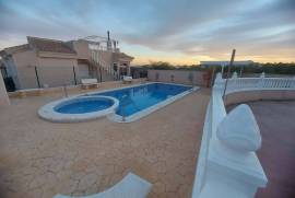 Villa for sale in calle Manuel De Falla, Urb Montemar, Conjunto Montesol II in Algorfa