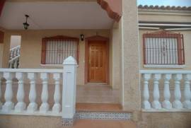 Villa for sale in calle Manuel De Falla, Urb Montemar, Conjunto Montesol II in Algorfa