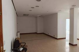 Office for rent in Las Arenas