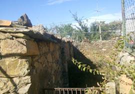 Old house in Roqueiro / Oleiros.