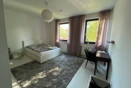 Stunning 3 Bedroom Apartment For Sale in Augsburg