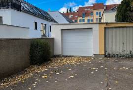 Stunning 3 Bedroom Apartment For Sale in Augsburg