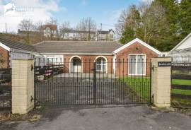 2 bedroom, Semi-detached bungalow for sale