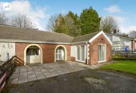 2 bedroom, Semi-detached bungalow for sale