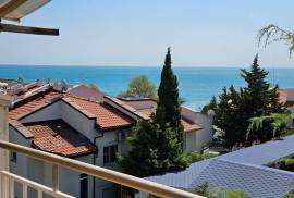 3 BED maisonette, 120 sq.m., with SEA VI...