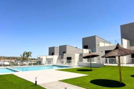 NEW BUILD TOWNHOUSES IN ALTAONA GOLF RESORT, MURCIA