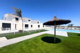 NEW BUILD TOWNHOUSES IN ALTAONA GOLF RESORT, MURCIA