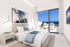 Nieuw gebouwde luxe villa&#39;s direct aan zee in Los Alcázares