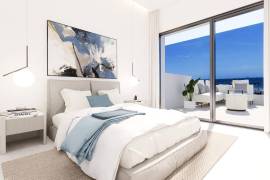 Nieuw gebouwde luxe villa&#39;s direct aan zee in Los Alcázares