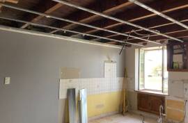 €70000 - House To Finish Renovating Close To Ruffec