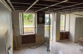 €70000 - House To Finish Renovating Close To Ruffec