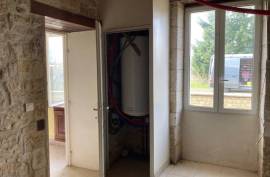 €70000 - House To Finish Renovating Close To Ruffec