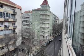 Apartamento T1 em Lisboa totalmente remodelado