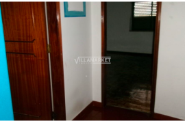 2 bedroom bank apartment with storage room located in Urbanização Jardim de Cima, in Santarém