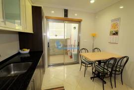 4 bedroom corner villa with swimming pool and garage box located in Ferreiras