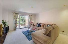 Luxury 3 Bed Apartment For Sale in The Water Gardens Kingston upon Thames